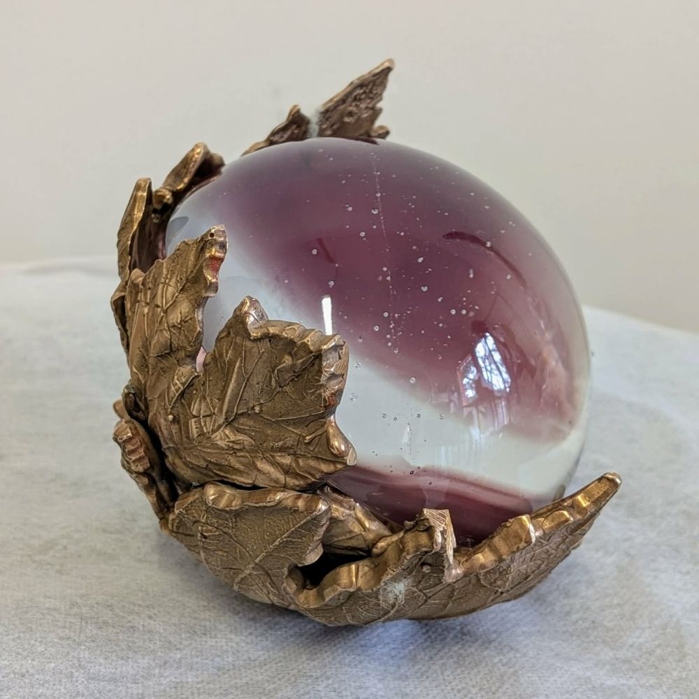 Pièce en bronze et cristal